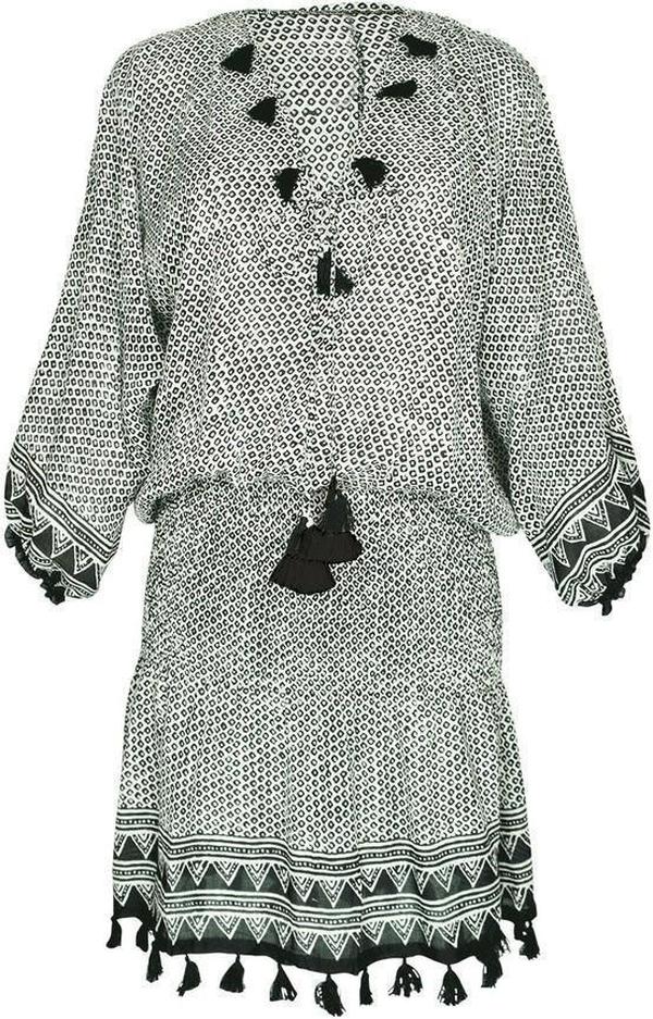 Chic V-Neck Mini Dress for Effortless Summer Style