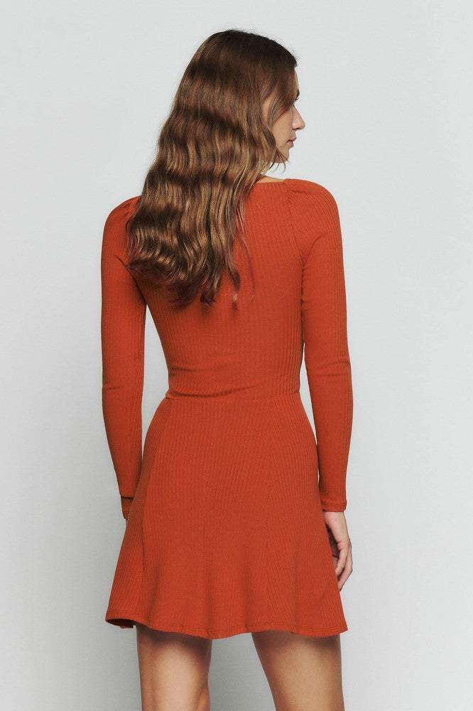 Chic Long Sleeve U-Neck Mini Dress for Effortless Style