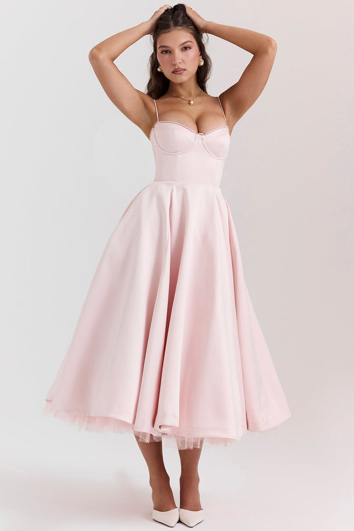 Effortlessly Elegant Chic Midi Dress