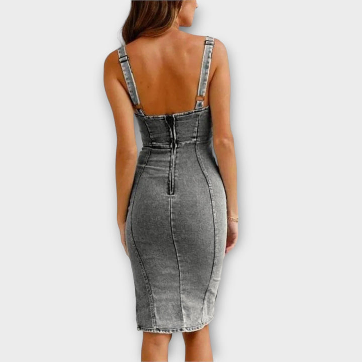 Stylish Denim Dress Featuring Adjustable Straps for the Perfect Fit