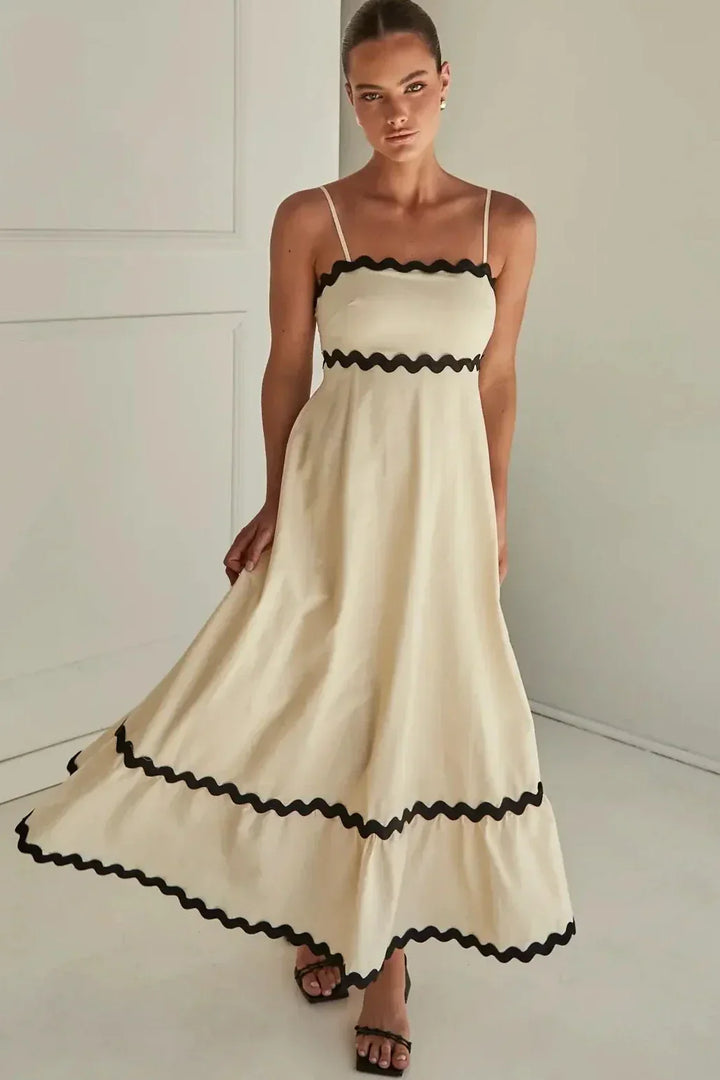 Exquisite Evening Gown for a Dazzling Look