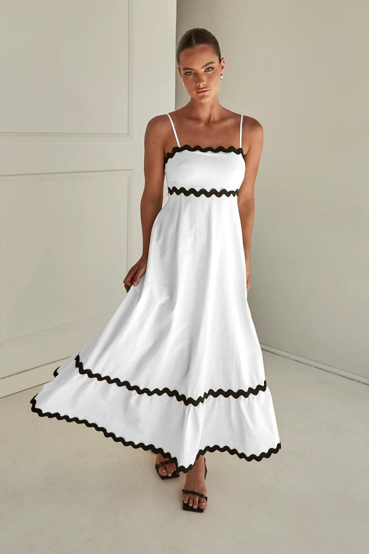 Exquisite Evening Gown for a Dazzling Look