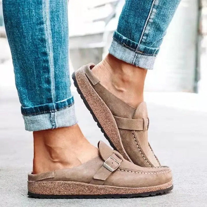 Step Into Effortless Style!