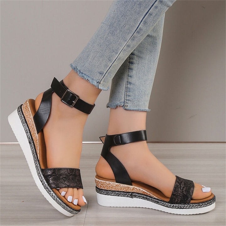 Chic Snake-Print Sandals for a Stylish Summer Flair