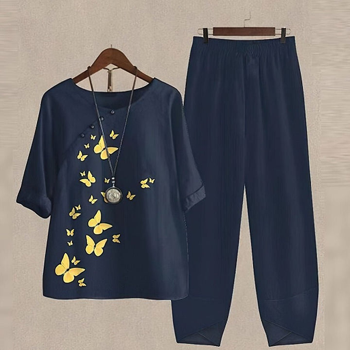Chic and comfy two-piece ensemble for women