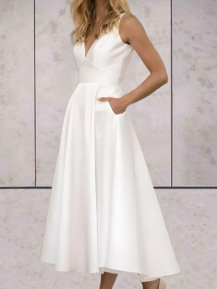 Chic A-line Dress for a Timeless Elegance