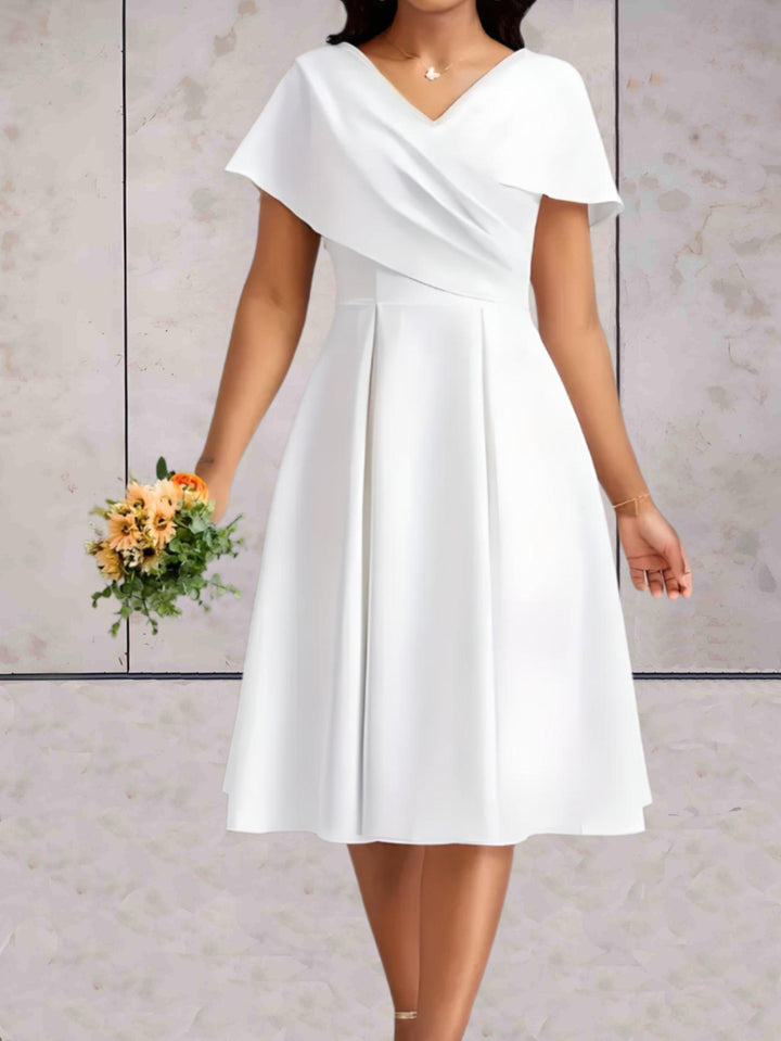 Chic White Mini Dress for Effortless Elegance