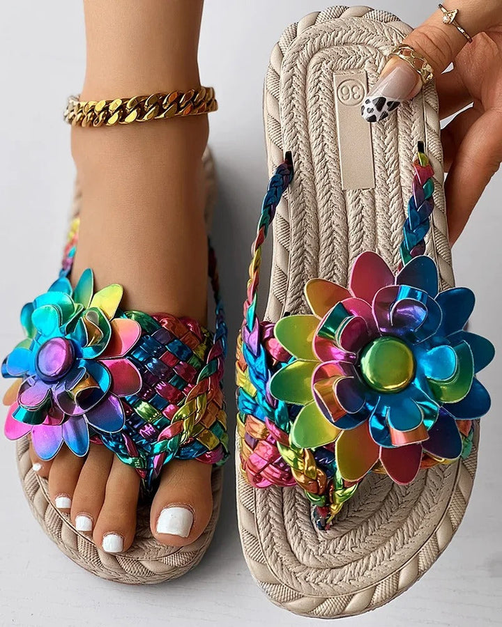 Chic Floral Sandals Perfect for Your Summer Style!