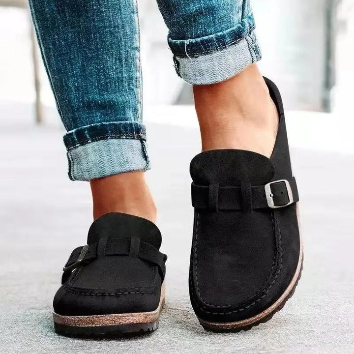 Step Into Effortless Style!