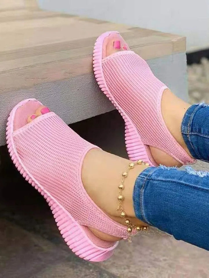Sleek and Chic Closed-Toe Sandals for Women by