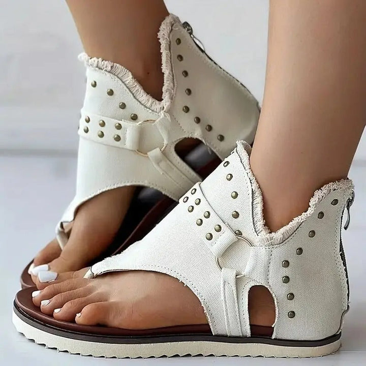 Stylish Women's Denim Sandals for a Casual Chic Look