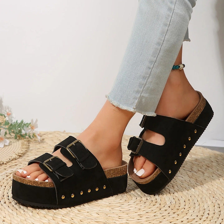 Chic Double Strap Sandals with Trendy Buckle Detail