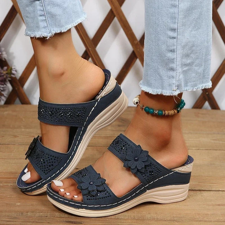 Chic Vintage-Inspired Women’s Sandals