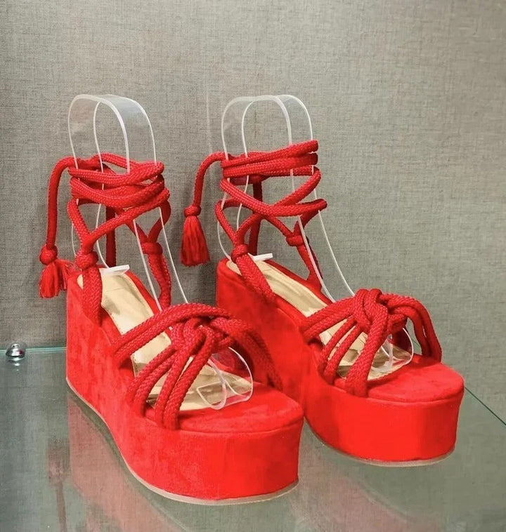 Stylish Wedge Heel Sandals for an Effortlessly Chic Feminine Vibe