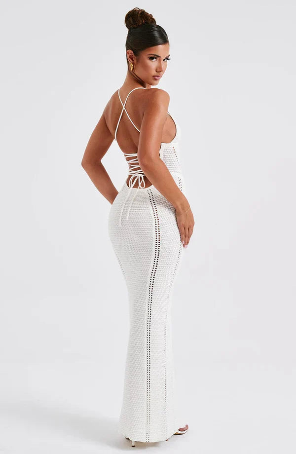 Elegant and Alluring Maxi Dress