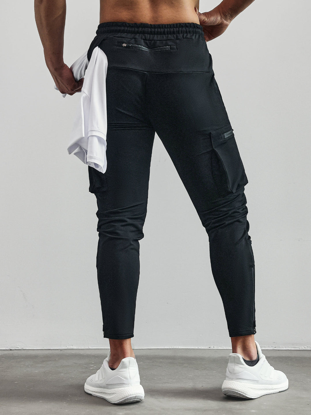 Versatile All-Season Cargo Joggers for Every Adventure