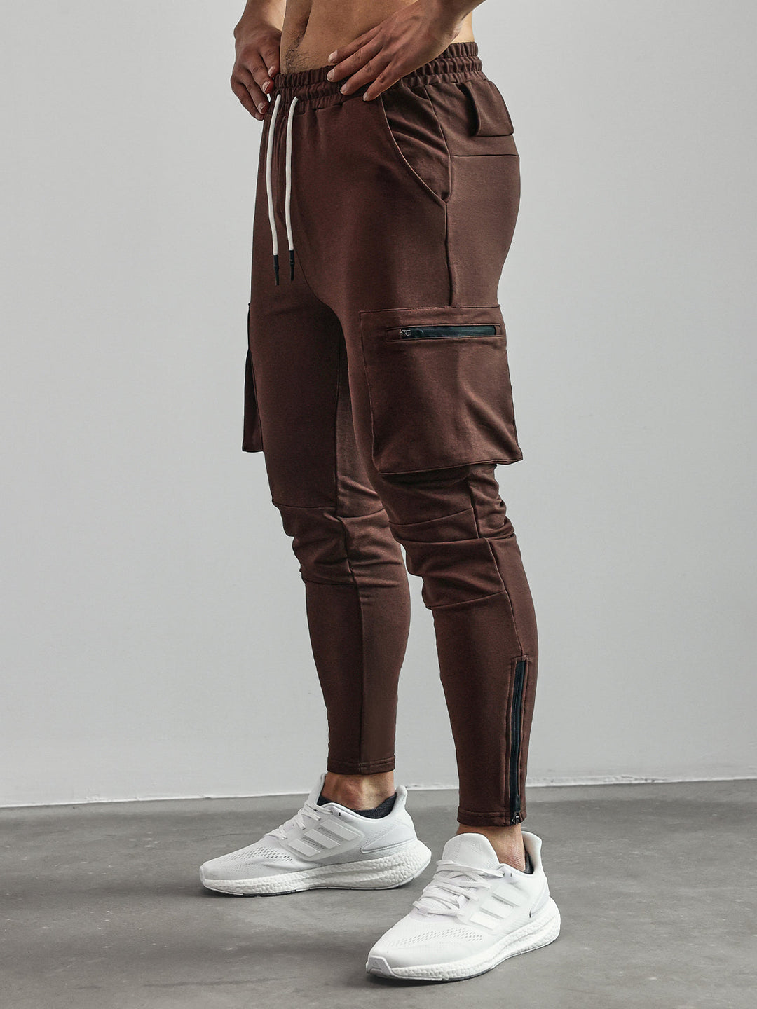 Versatile All-Season Cargo Joggers for Every Adventure
