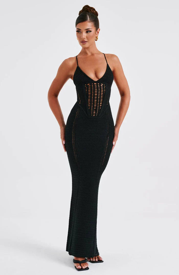 Elegant and Alluring Maxi Dress